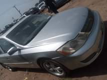 A picture of Toyota Avalon dashboard