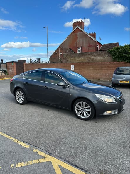 vauxhall insignia