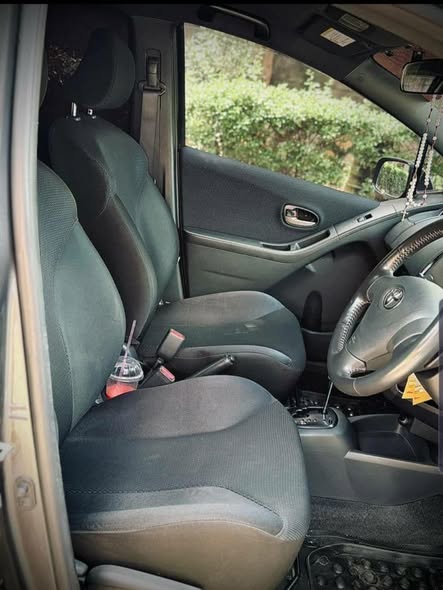A picture of 2010 Toyota vitz