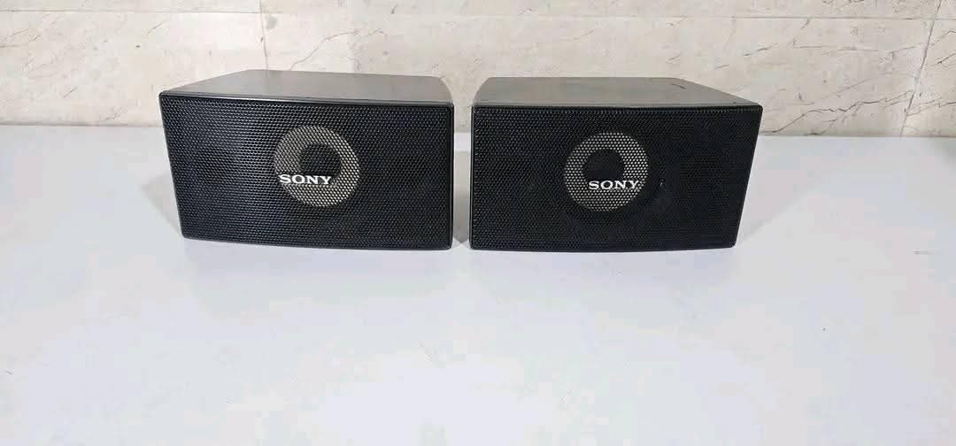 A picture of SONY SPEAKER
