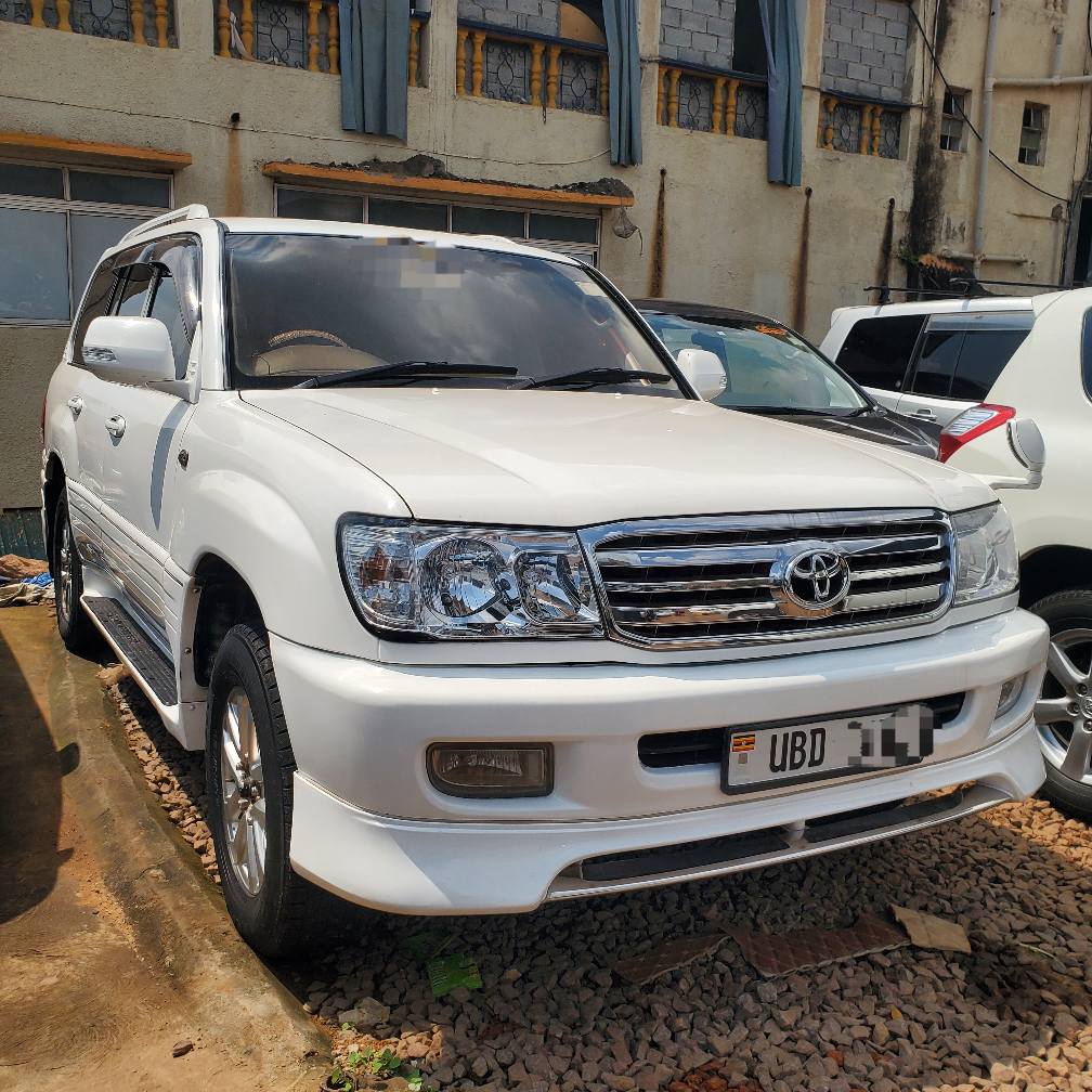 A picture of V8 2002 55M
