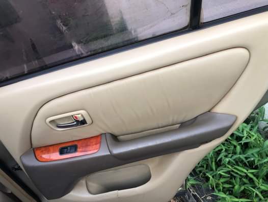 A picture of LEXUS RX 300 SUPER CLEAN AND SHARP TOKUMBO STANDARD FOR