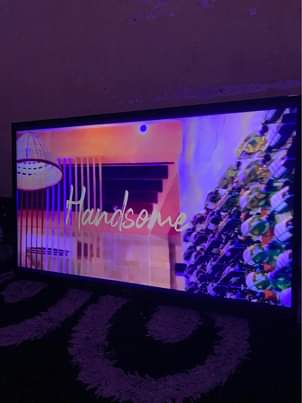 A picture of Lg nch43 led beiake ni laki 350 tu 0684467781