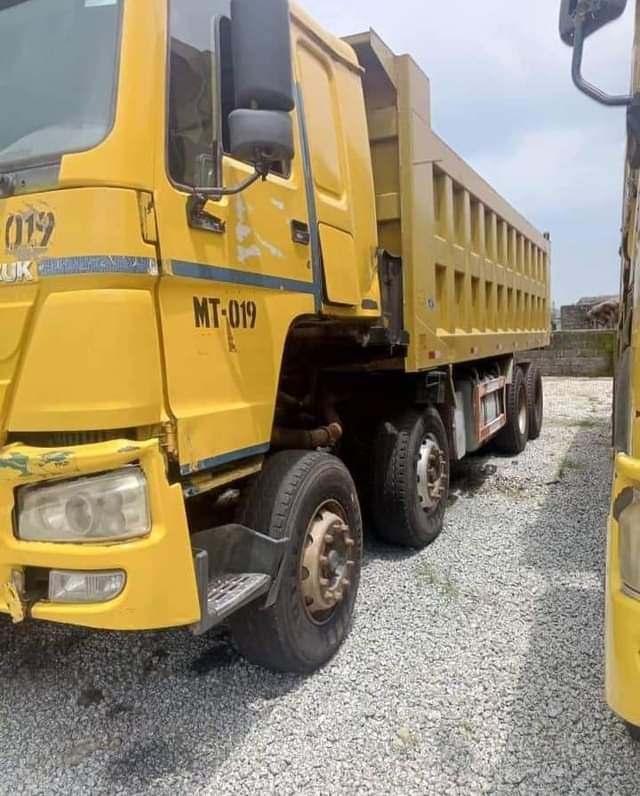 A picture of 08037760737 Neatly used HOWO TRUCK in a perfect working condition