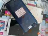 A picture of Honor 7X Android version 8 4gb ram 32gb space 4g