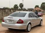 A picture of CLEAN FIRST BODY 2006 MERCEDES BENZ E350 PRICE 2 7M