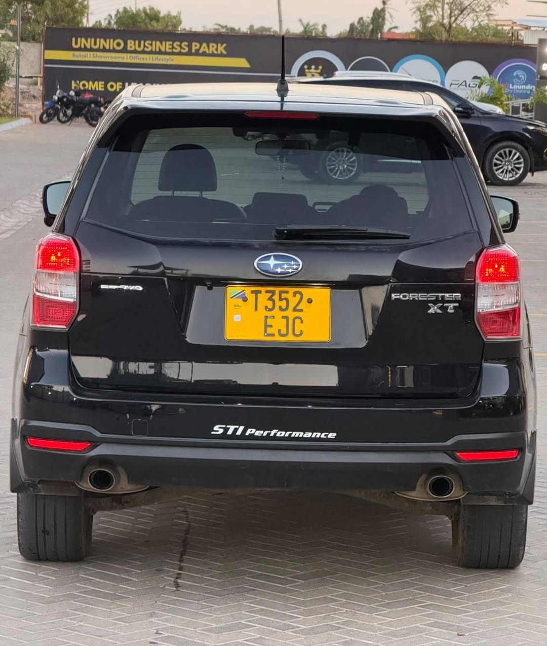 A picture of SUBARU FORESTER XT