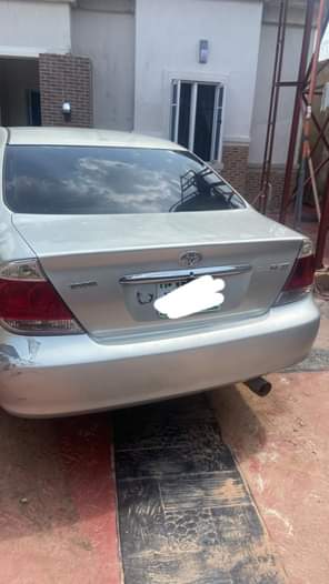 A picture of Takas Motors 07060931241 Belgium grade Camry 2005 model flashed on