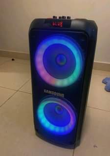 speakers