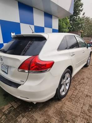 A picture of Distress sale Toyota Venza 2010 full option Engine and gearbox