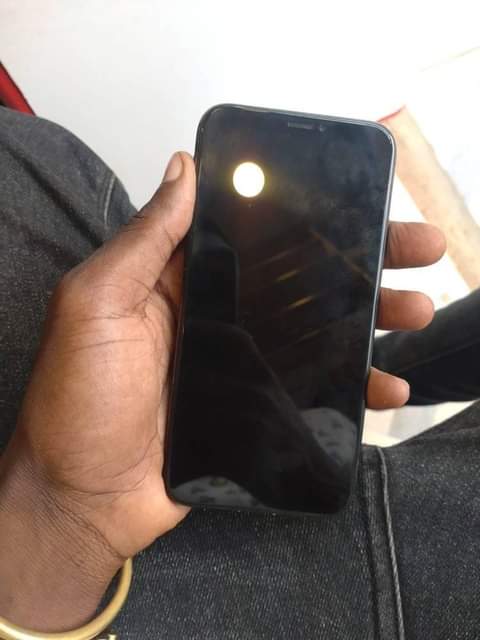 A picture of iPhone x