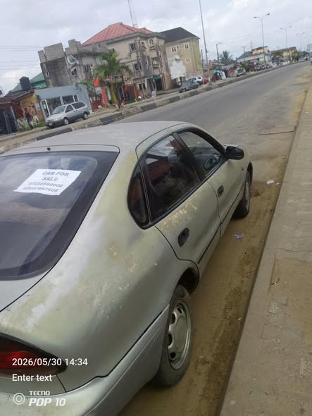 A picture of 1996 Toyota Corolla