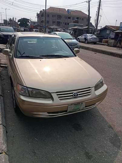 A picture of Toyota Camry Tiny light