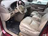 A picture of 2005 Toyota sienna 2005 Buy and travel