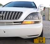 A picture of TOYOTA HARRIER