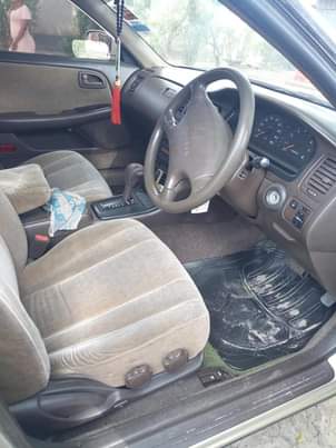 A picture of Toyota Chaser Raffine