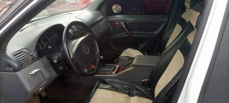 A picture of Mercedes Benz ML 320