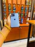 A picture of iPhone XR body la 14 pro