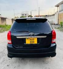 A picture of TOYOTA WISH YEAR 2006 PRICE 8 9MCALL 0621007902