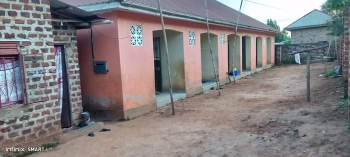 A picture of 6durbal room with bathrooms store for sale in matuga town