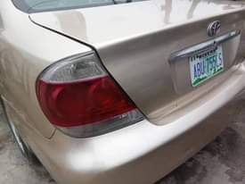 A picture of 2004 Toyota Camry Le 4dr sedan