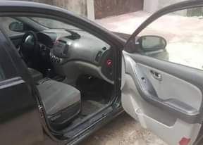 A picture of Hyundai Elantra 2008 V4 Engine and gear Ac chilling first