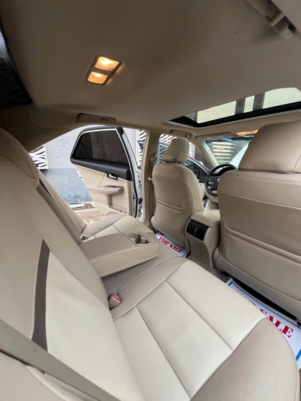 A picture of FOREIGN USED TOYOTA CAMRY 2013 MODEL XLE EDITION