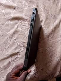 A picture of Dell latitude E7250