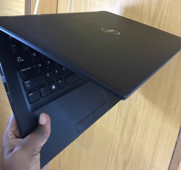 A picture of Dell latitude 7 7th gen 257ssd 8gb ram 750