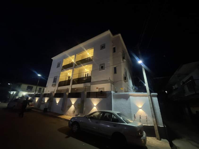A picture of 2 Beds 3 Baths Apartment condo