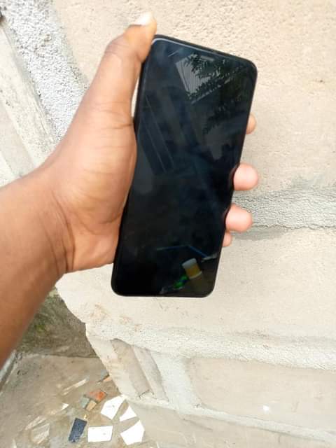 A picture of Infinix hot 10i