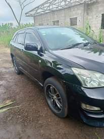 A picture of 2007 Black Black Black