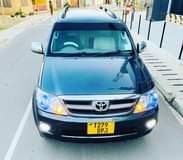 A picture of TOYOTA FORTUNER
