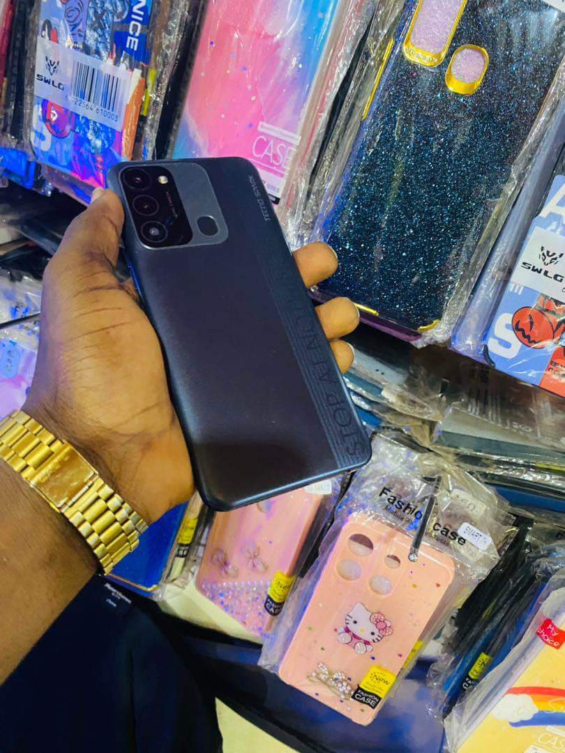 tecno spark