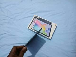 A picture of Samsung Galaxy Tab s6 lite