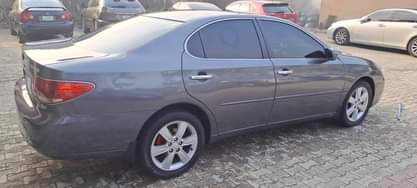 A picture of Available as seen Neatly used Lexus ES330 Buy and drive
