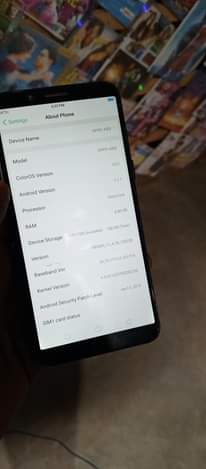 A picture of Minor crack on oppo a83t 128gb 6gb ram at 110