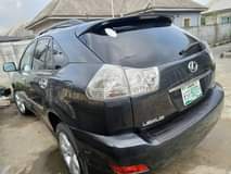 A picture of Lexus RX 330 available nothing to fix Location port Harcourt