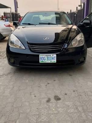 A picture of 2012 Lexus Ex300 Good