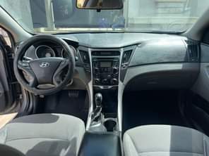 A picture of HYUNDAI SONATA 2010 MODEL WITH DUTY IN KADUNA GOING FOR