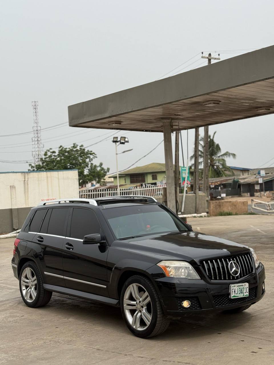 A picture of MERCEDES BENZ GLK 011 REGISTERED TOKUNBO STANDARD ALL DOCUMENTS INTACT