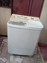A picture of MASHINE YA KUFULIA IPO VIZUR MNO HAINA SHIDA YOYOTE