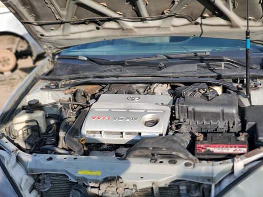A picture of Toyota camry 2005 Engine and gear is untoched Ac is