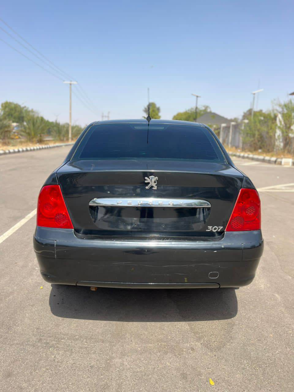 A picture of Car