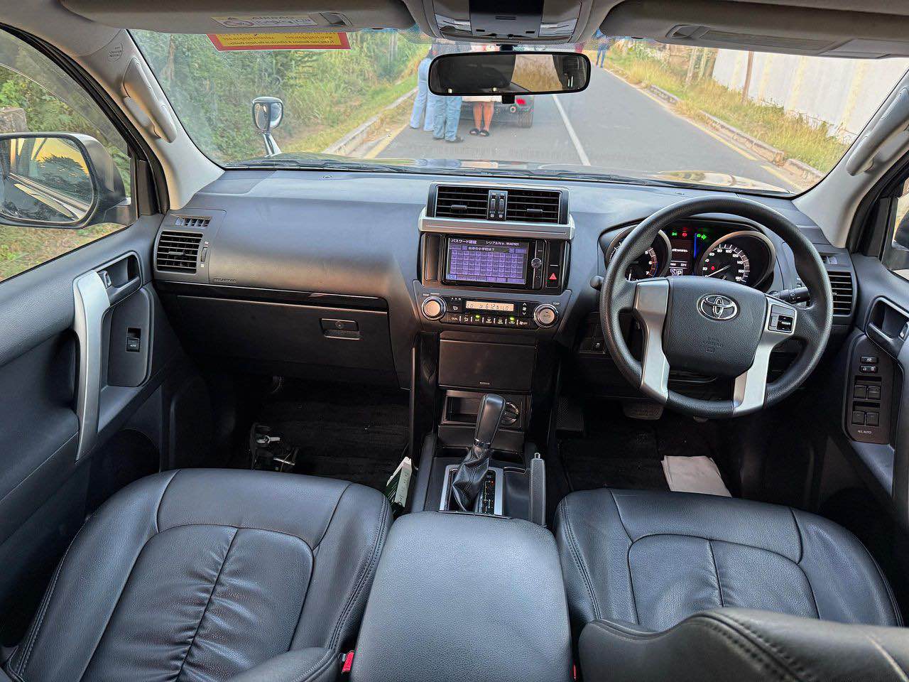 A picture of PRADO J150 2015 CHASIS NUMBER