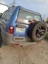 A picture of Land Rover 2000