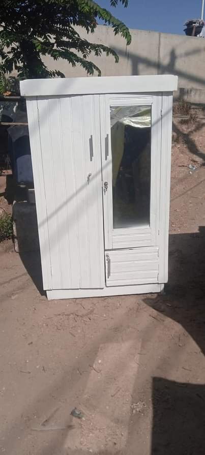 A picture of Kabati ya nguo mlango 2
