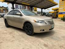 A picture of Super clean Tokunboh Standard Registered TOYOTA CAMRY 2009 LE For