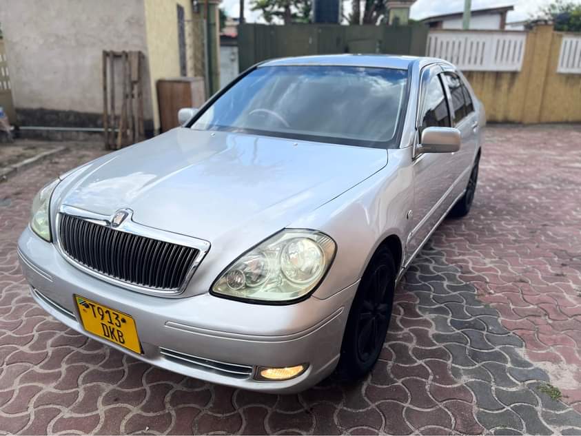 A picture of Toyota brevis inauzwa