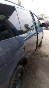 A picture of Small Toyota sienna With good engine Sweet gear Sharp interior
